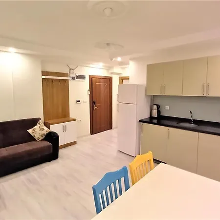 Mango Aparthotel *