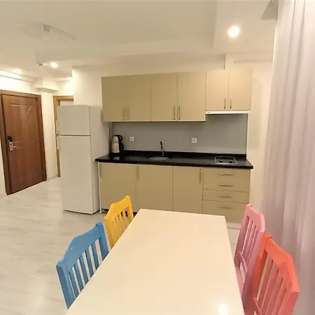 Mango Aparthotel